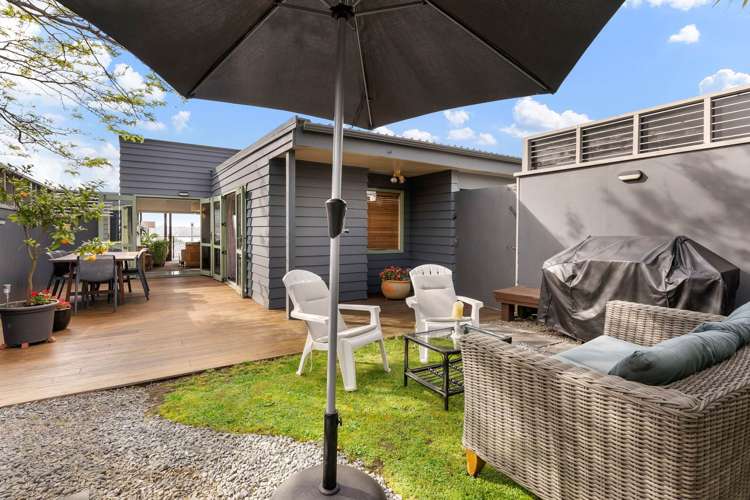 53 Ardern Avenue Stanmore Bay_11