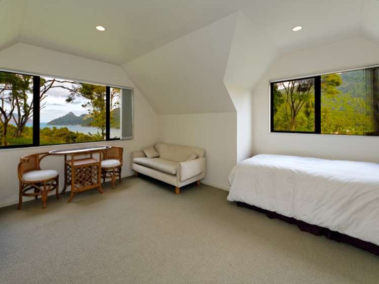 15 Kilgour Terrace Huia_14