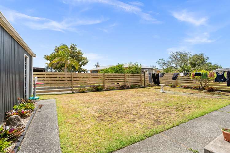 15 Rakatau Place Ruakaka_5