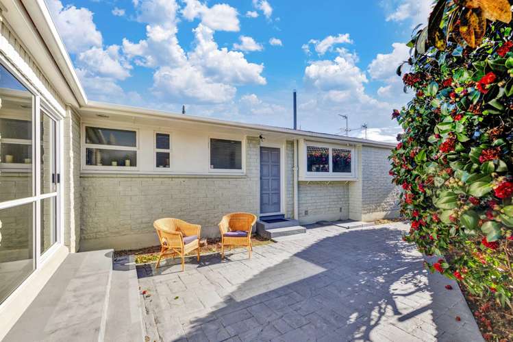 1 Stackhouse Avenue Bishopdale_13