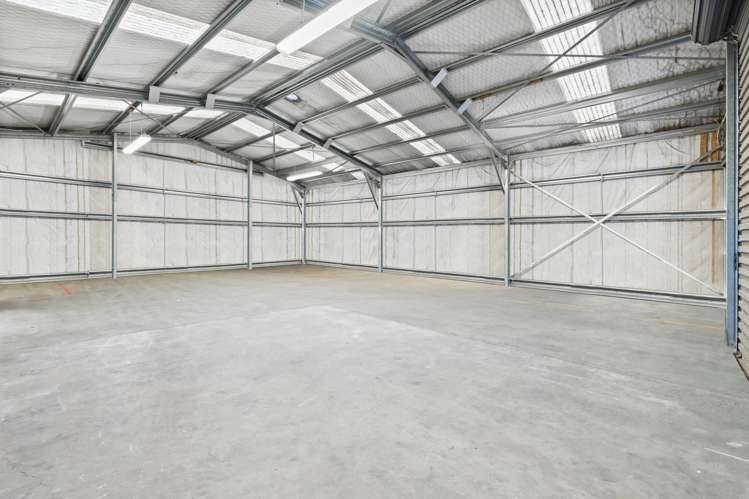 1518 Old North Road Helensville_24