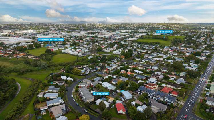 5 Taranui Place Henderson_29