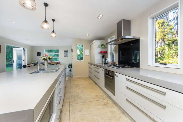 167 Stoney Creek Drive Waitakere_6