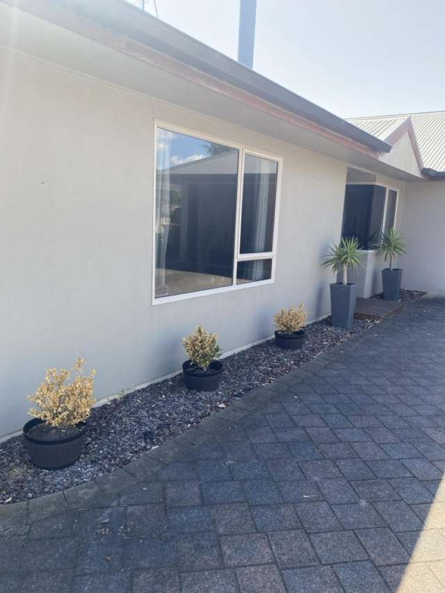 19 Lamia Grove Papamoa_2