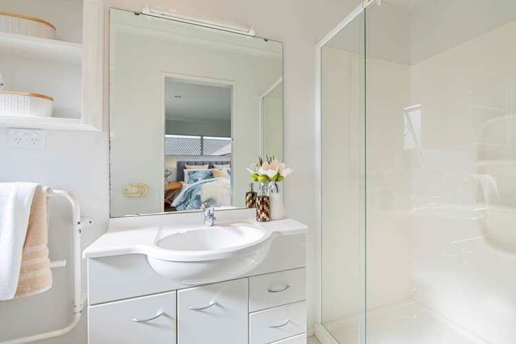 2 Clemows Lane Albany_11