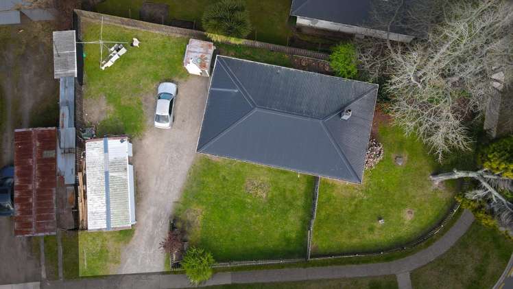 33 Pine Drive Murupara_14