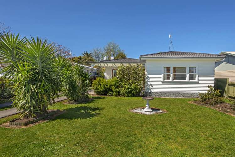 132 Lytton Road Te Hapara_16