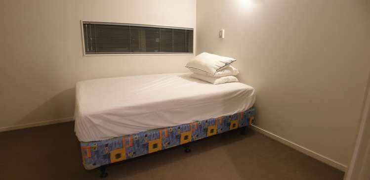 902/17 Vogel Lane Auckland Central_9