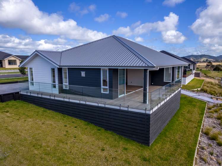 34 Admiralty Drive_0