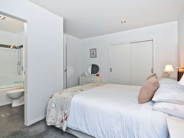 44b Anglesea Street Hamilton Central_16