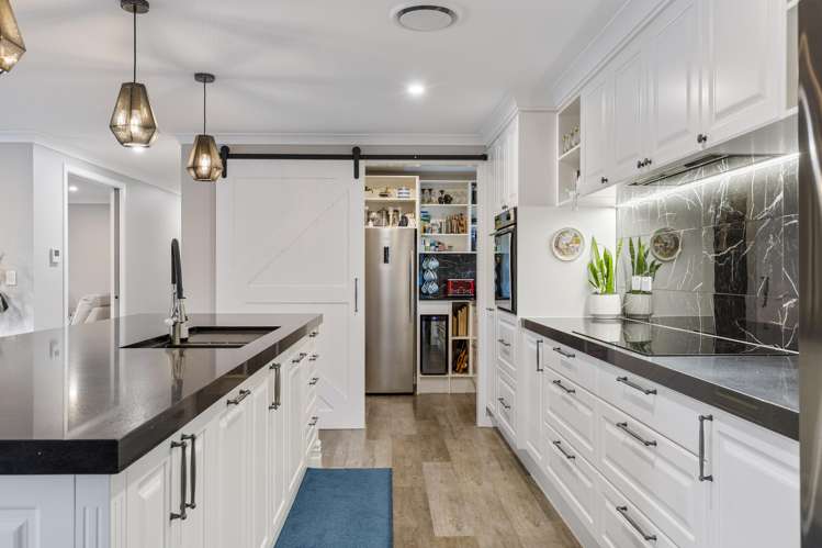 121 Valley Road Waimauku_14