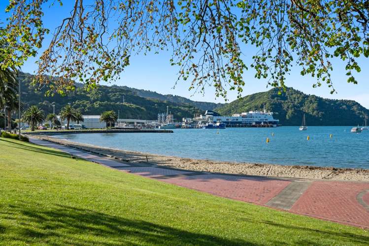 1 High Street Picton_8