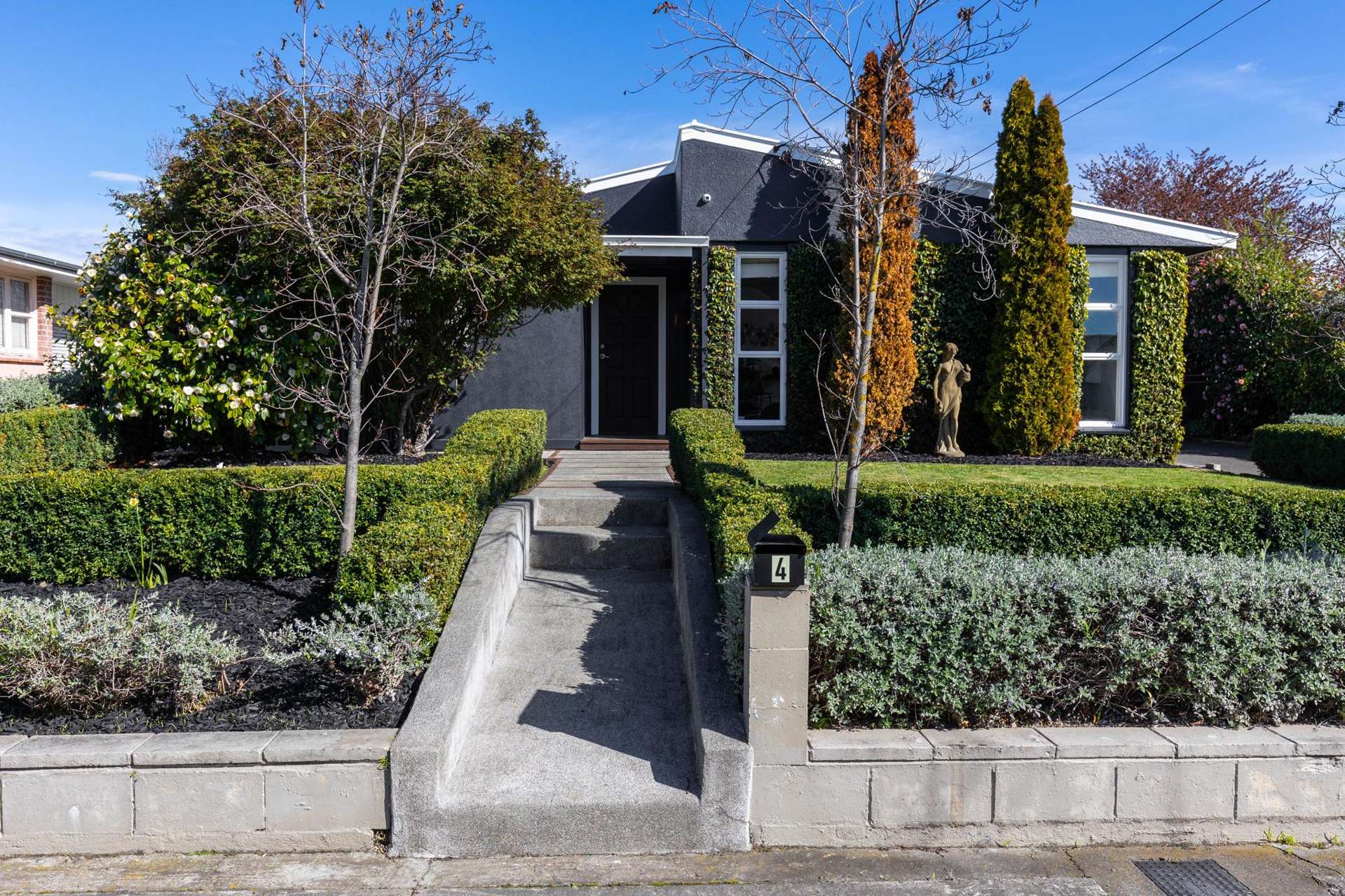 4 Washington Crescent Redwoodtown_0