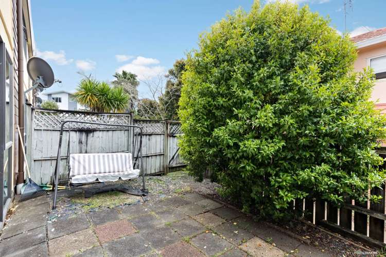 7/35 Fields Parade Oteha_4