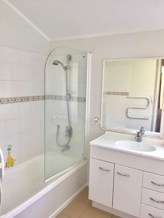 12 Plumstead Rise Glen Eden_3