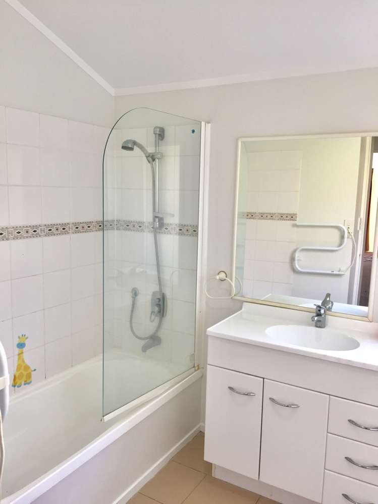 12 Plumstead Rise Glen Eden_3