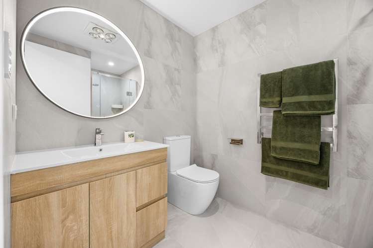 12D Pooley Street Pakuranga Heights_14