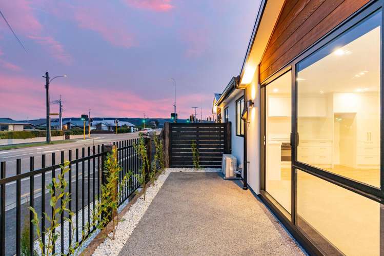 2/213 Gordon Road Mosgiel_13