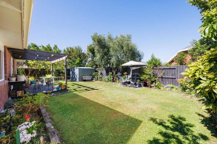 66 Amberley Avenue Highbury_18