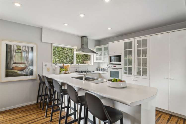 2/7 Westwell Road Belmont_7