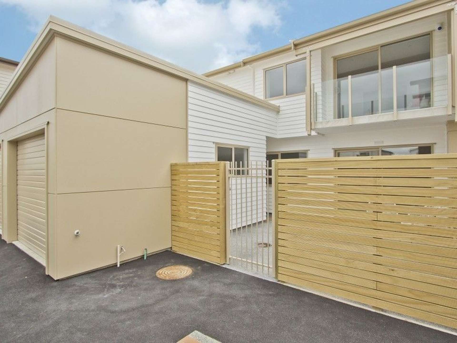 16 Latimer Way Petone_0