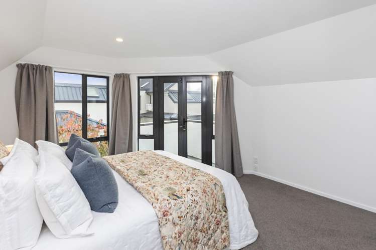 2/15 Ayr Street Riccarton_11