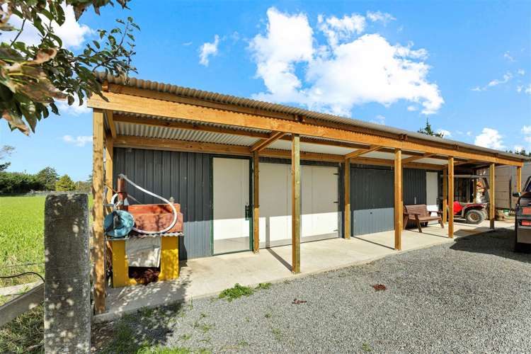 17 Wilkinsons Road Chertsey_24