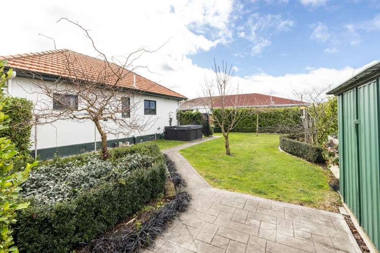 209 Sylvan Road Parkvale_16