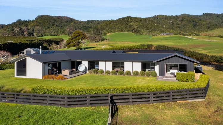 1351 South Road Kaitake_2