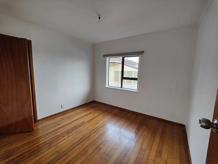 42 Tawa Crescent Manurewa_5