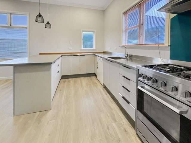 33 Happy Valley Road 1325_3