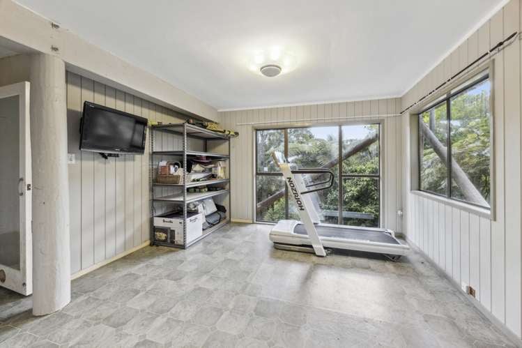 207 Shaw Road Titirangi_17