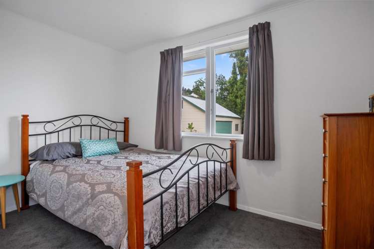 812 Mount Pleasant Road Thames_12
