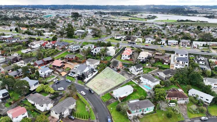 23 Cassandra Grove Totara Vale_7