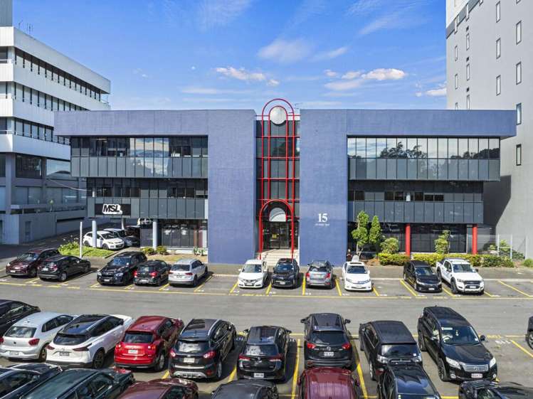 15 Putney Way City Centre_10