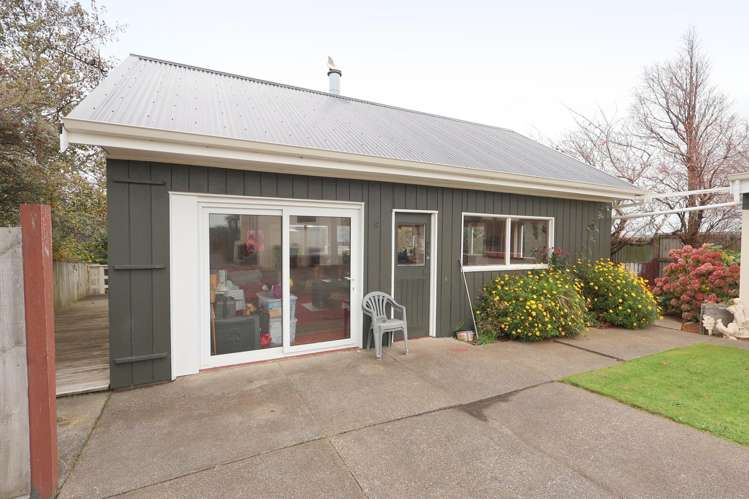 99 West Street Hawthorndale_18