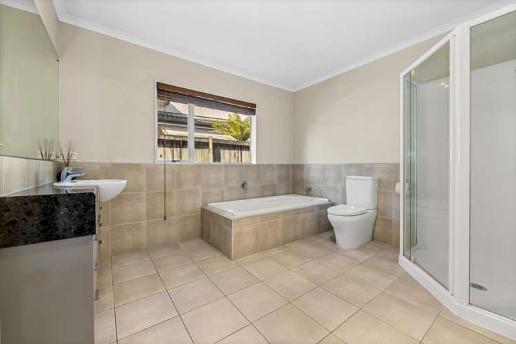 152 Cyril French Drive Flat Bush_11