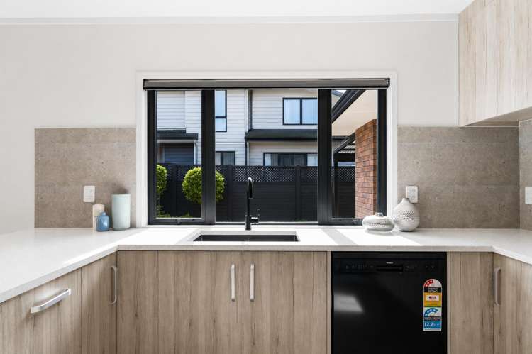 9 Freelance Terrace Pahurehure_8