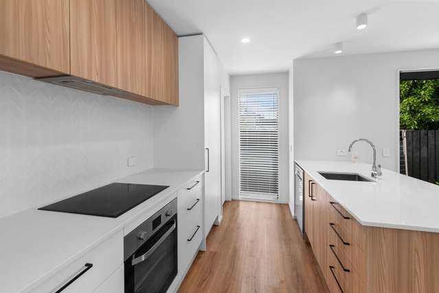 1/63 Waltham Road Sydenham_2