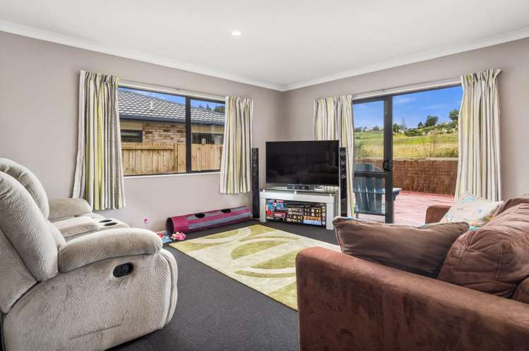 43 Lisa Place Brookfield_7