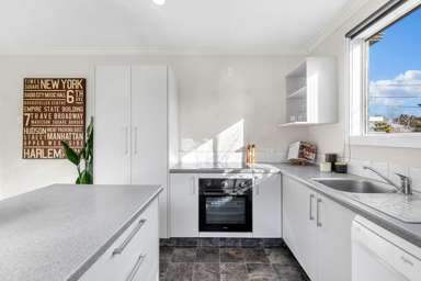 47 Sullivan Avenue_4