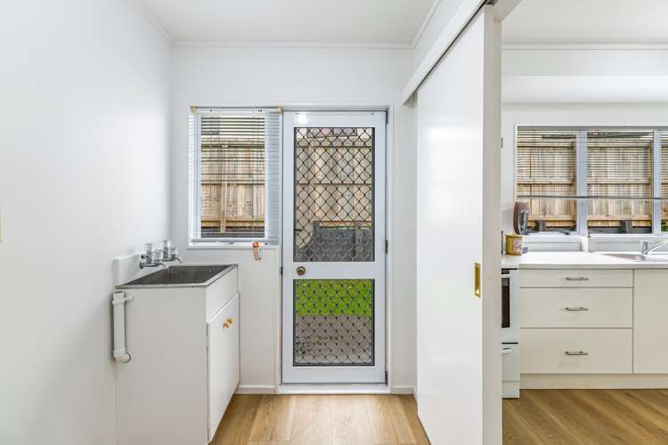 8e Rathgar Road Henderson_16