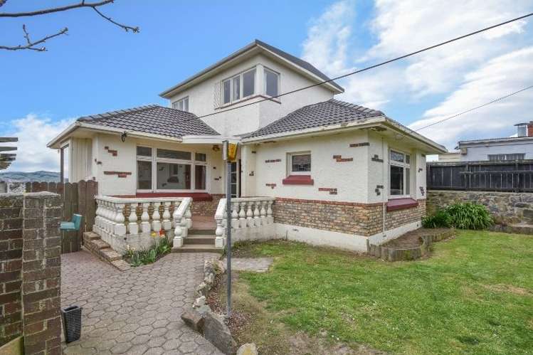 133 Riselaw Road Calton Hill_5