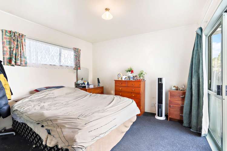 1 Robertson Road Ranui_8