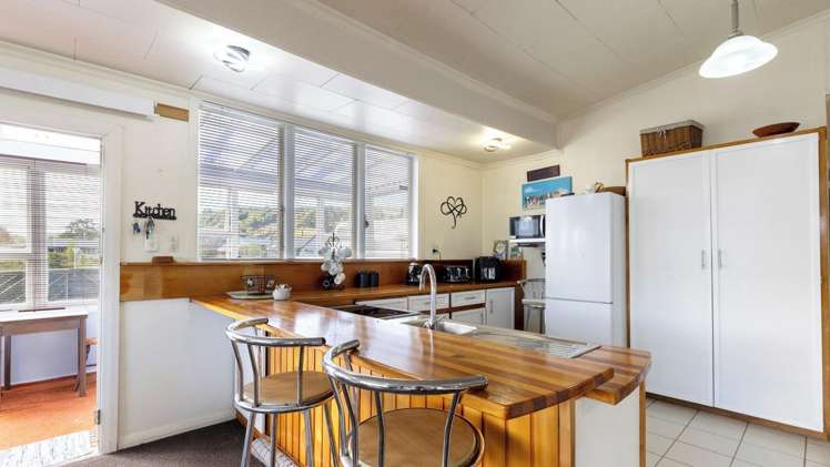 64 Shiel Street_3