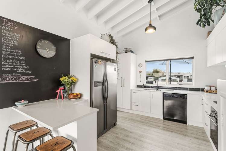 82 Percy Road Papamoa Beach_6