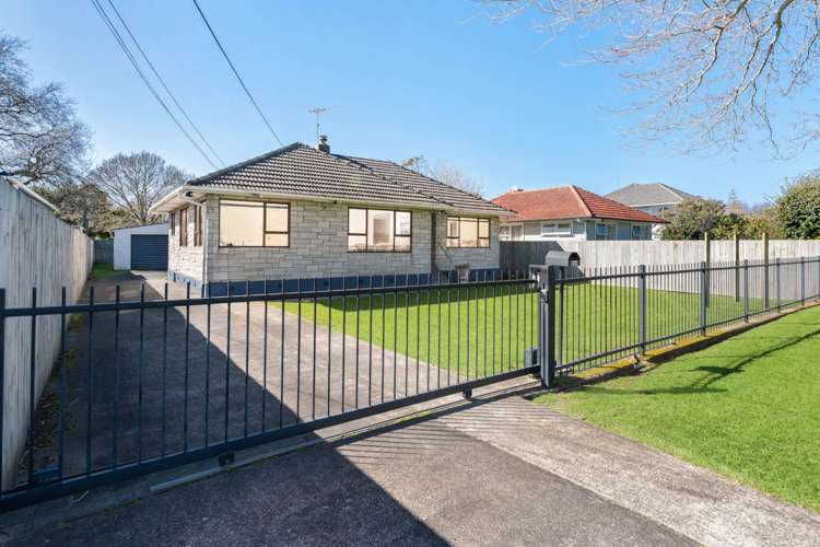 631 Te Atatu Road_0
