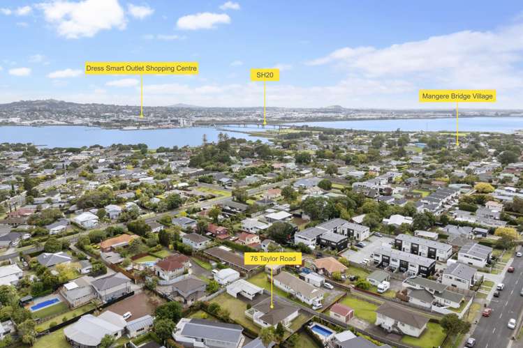 76 Taylor Road Mangere Bridge_21