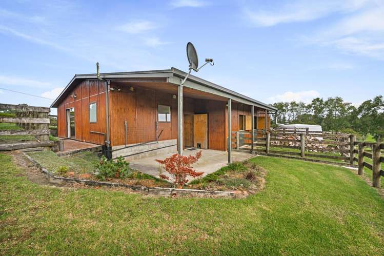 37 Lloyd Road Riverhead_20