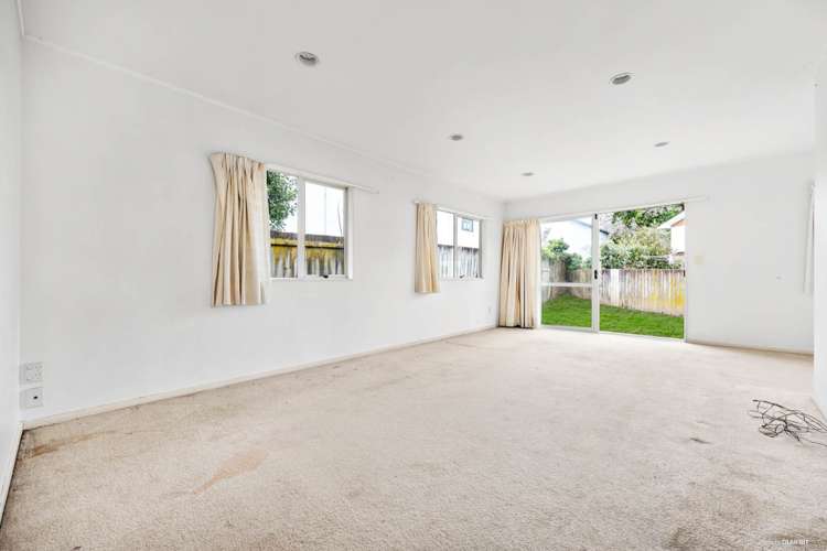 3/103 Hillside Road Glenfield_6